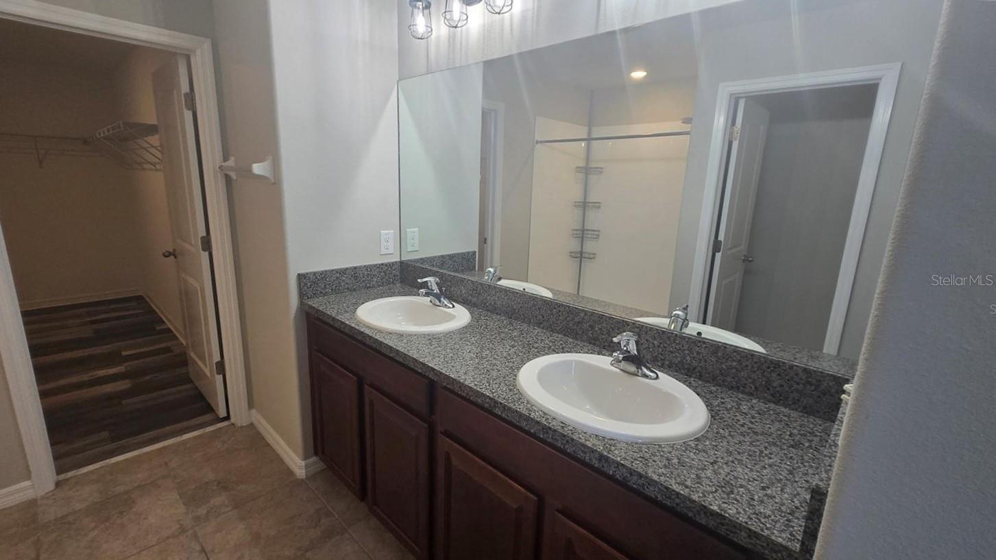 Image 19 of 35 For 9613 Sage Creek Drive