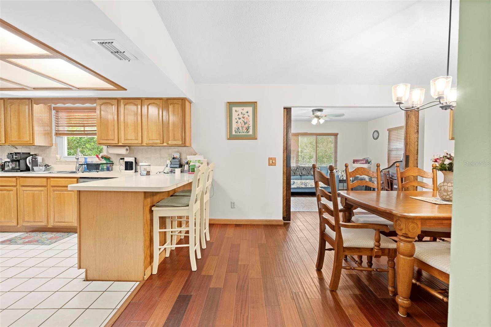 Image 13 of 51 For 6141 Dell Lane