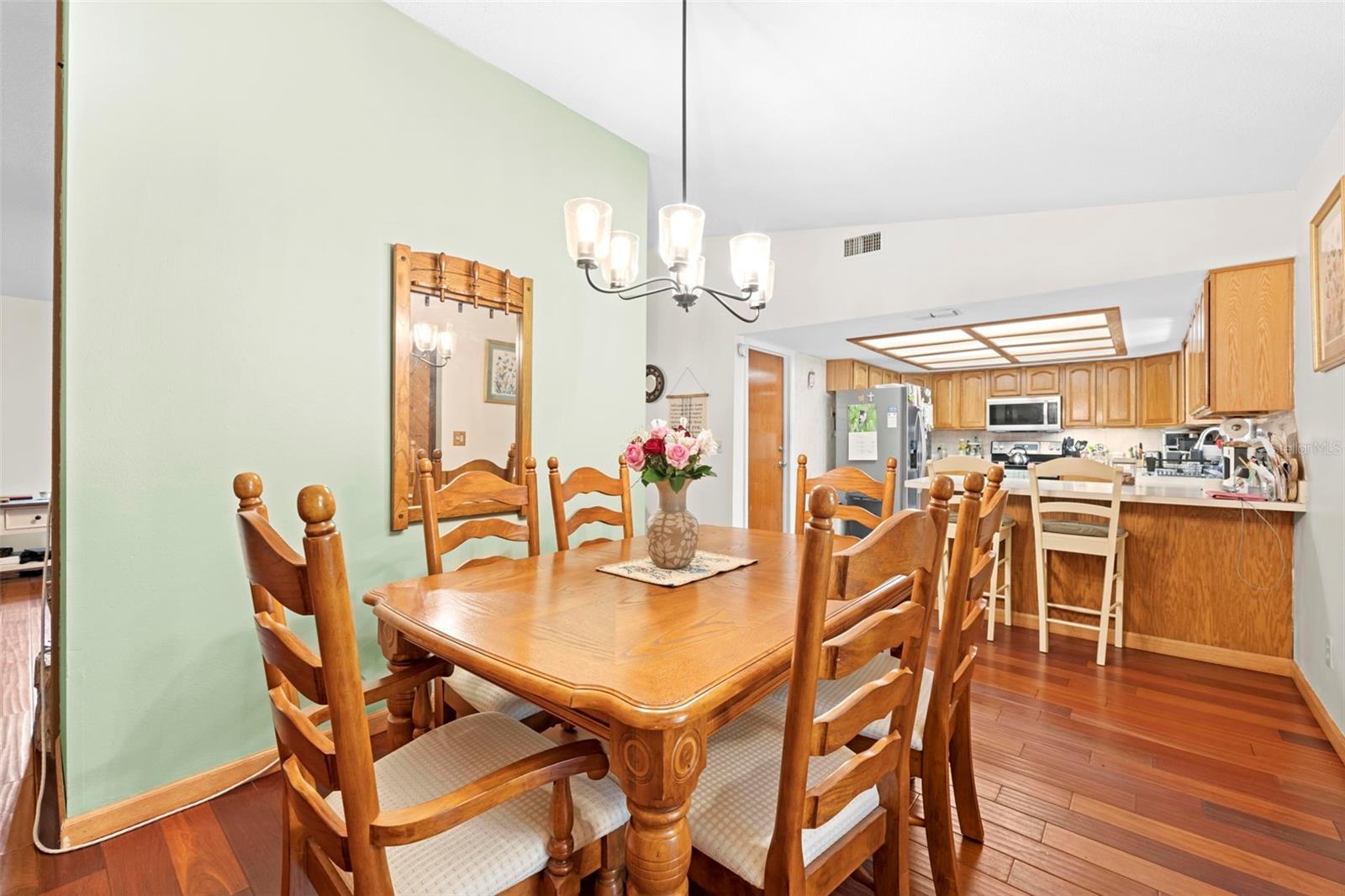 Image 17 of 51 For 6141 Dell Lane