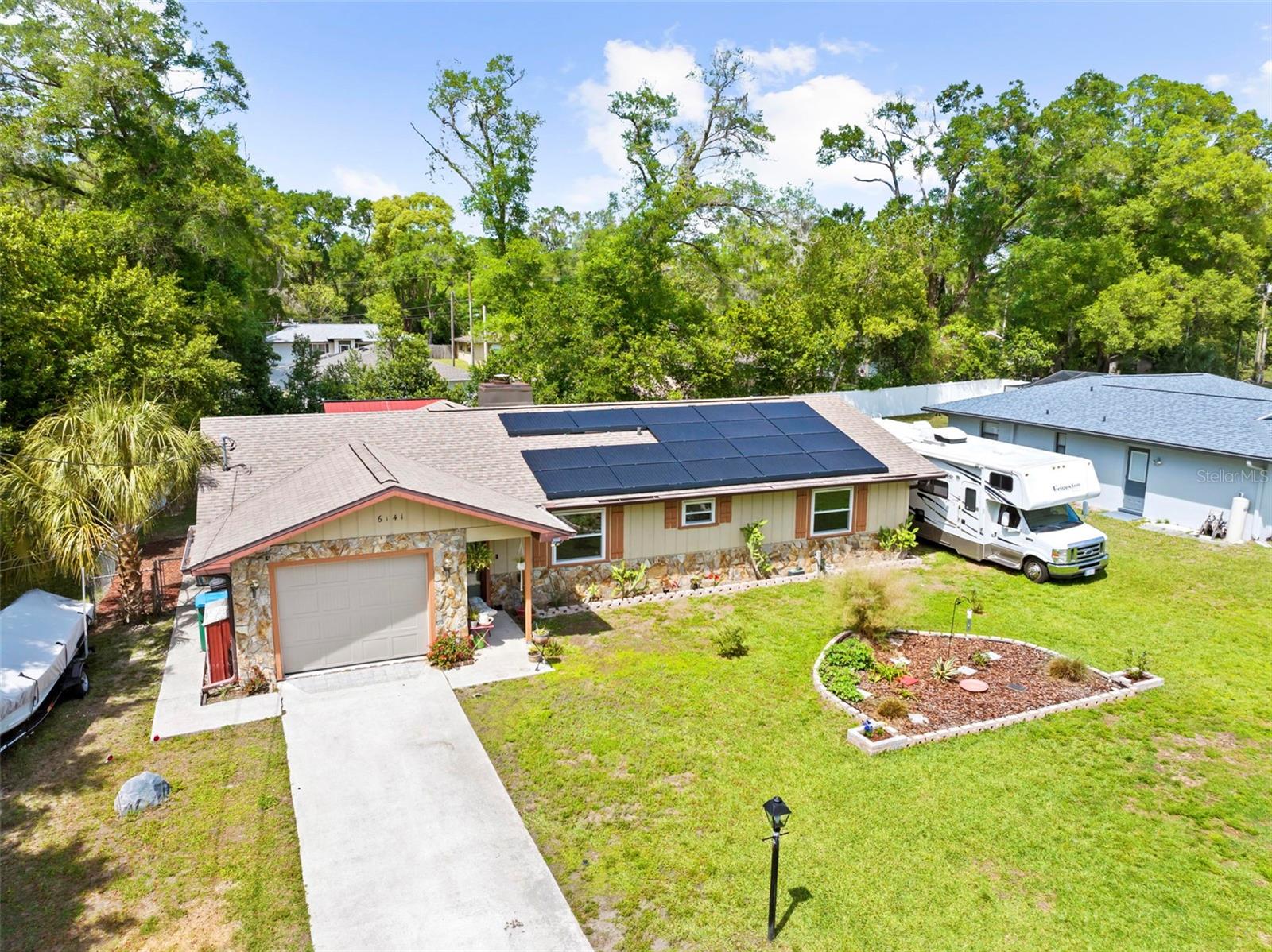 Image 3 of 51 For 6141 Dell Lane