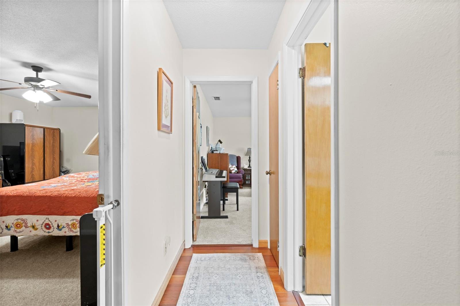 Image 36 of 51 For 6141 Dell Lane