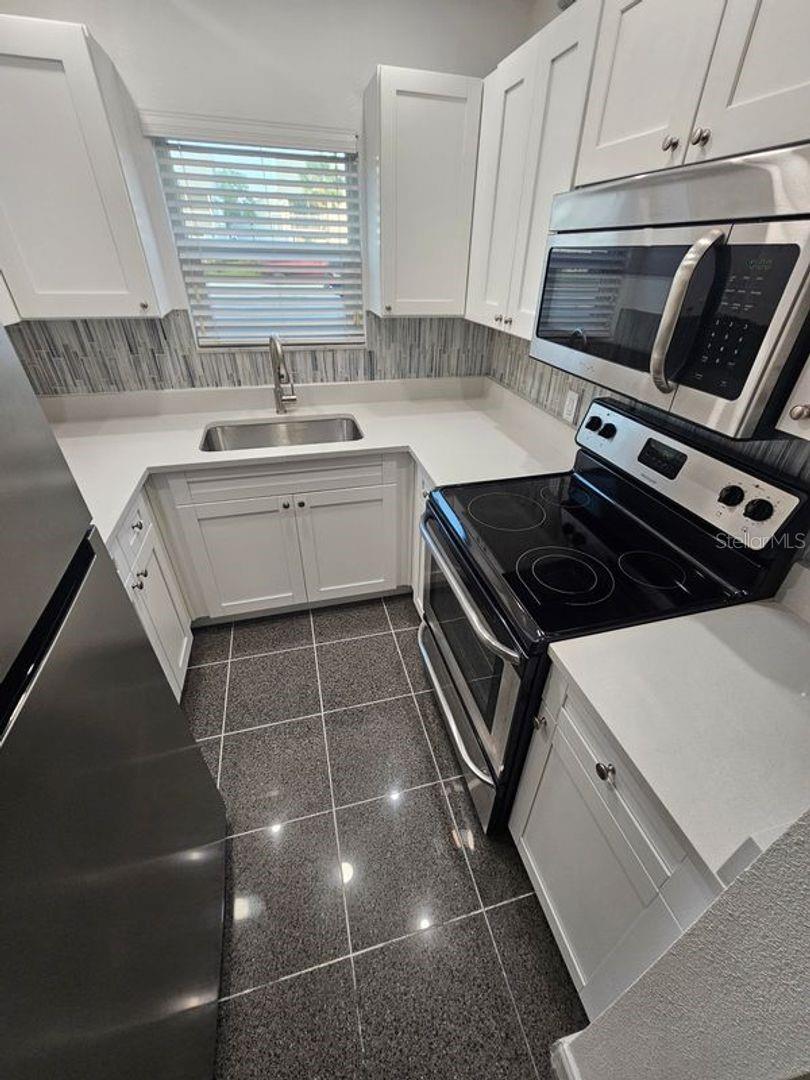 Image 3 of 13 For 11955 3rd Street E 1