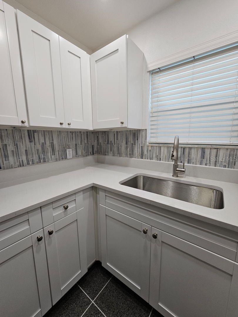 Image 5 of 13 For 11955 3rd Street E 1