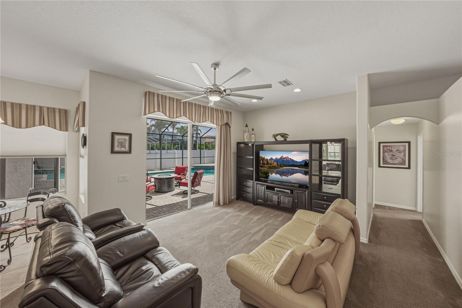 Image 30 of 65 For 1542 Swamp Rose Lane