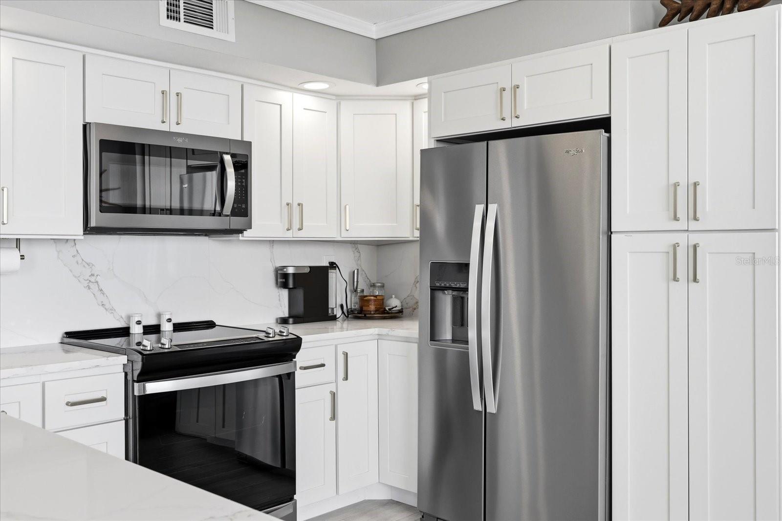 Image 11 of 39 For 6372 Palma Del Mar Boulevard S 1006