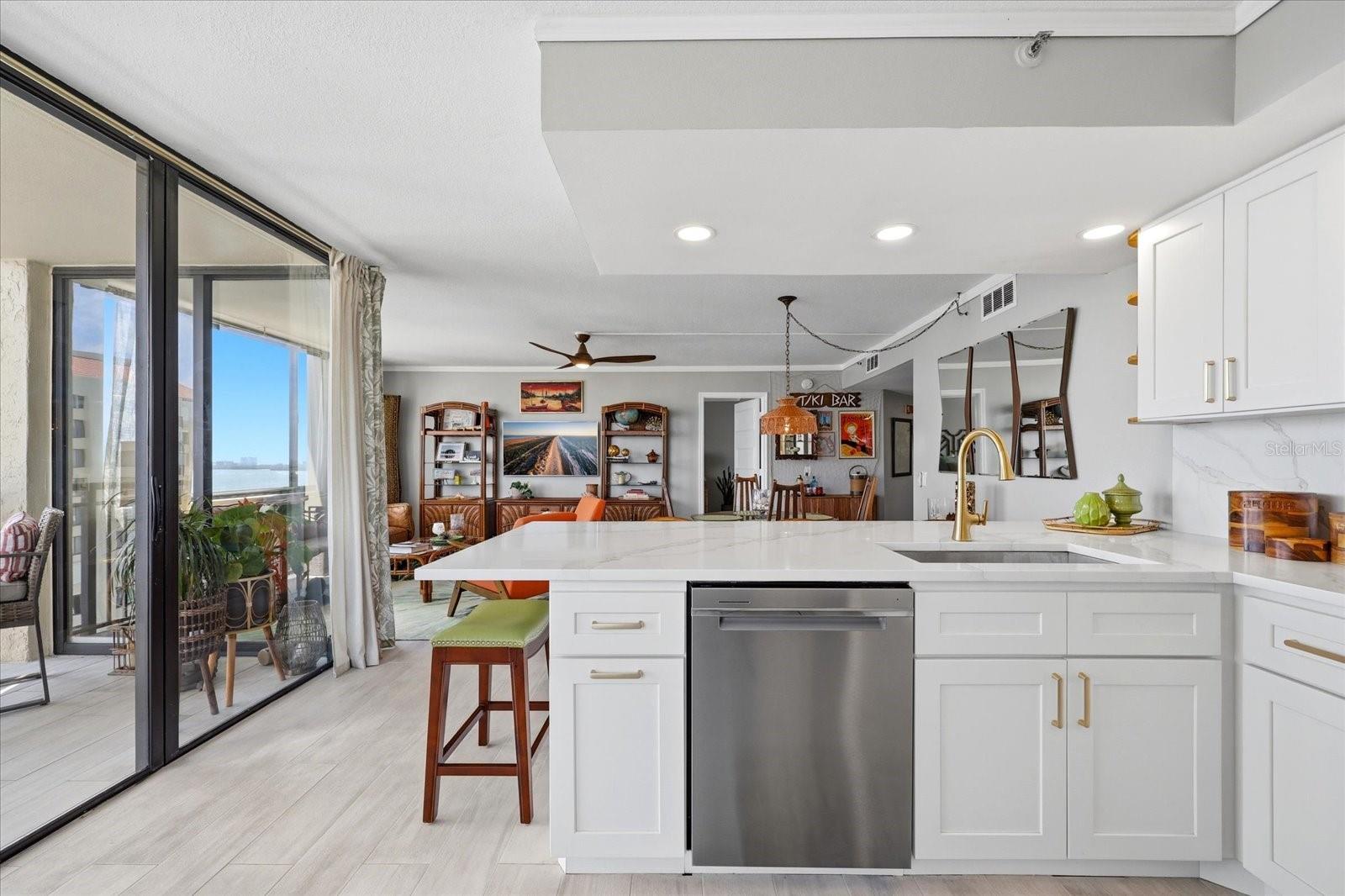 Image 15 of 39 For 6372 Palma Del Mar Boulevard S 1006