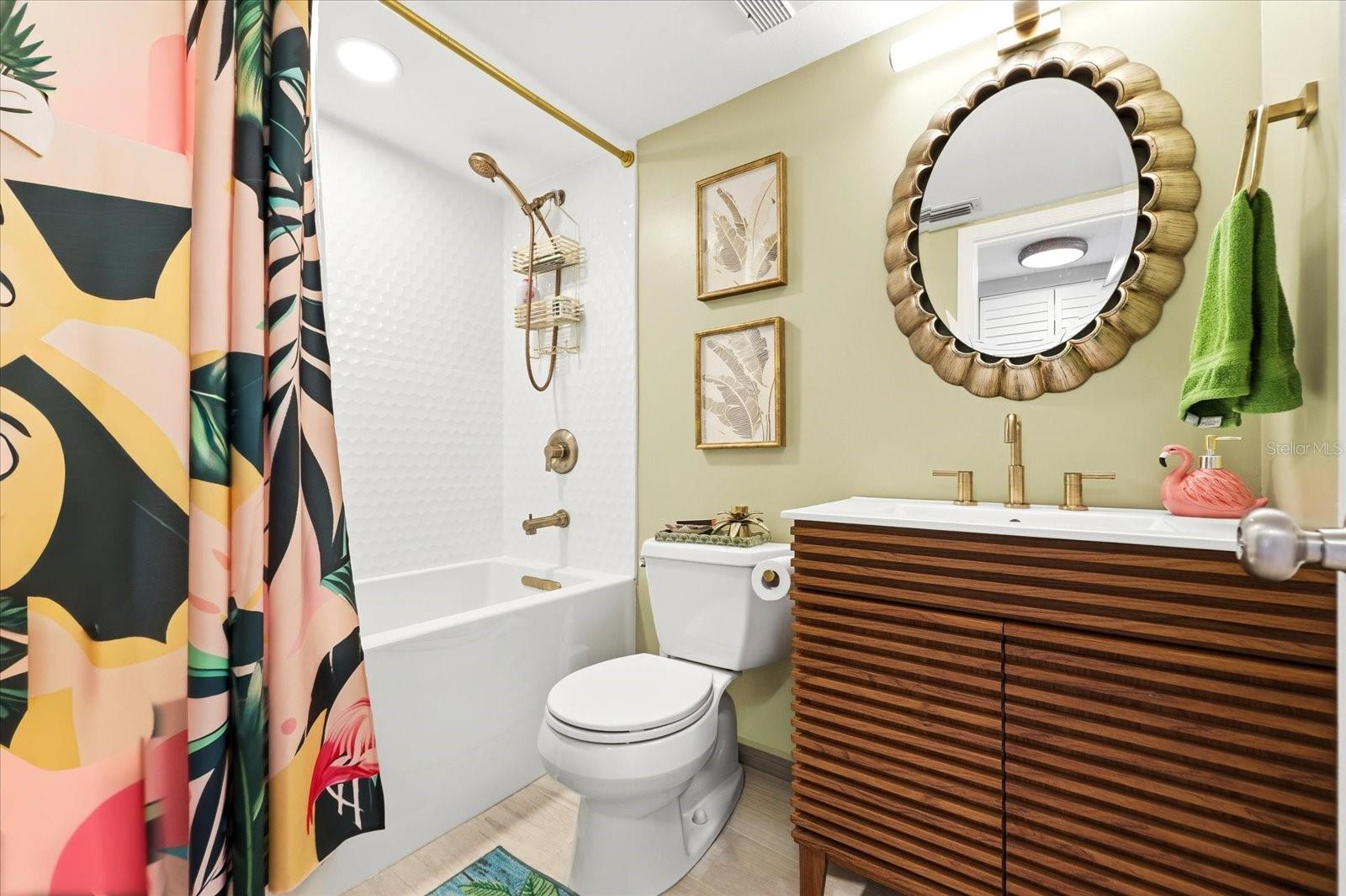 Image 20 of 39 For 6372 Palma Del Mar Boulevard S 1006