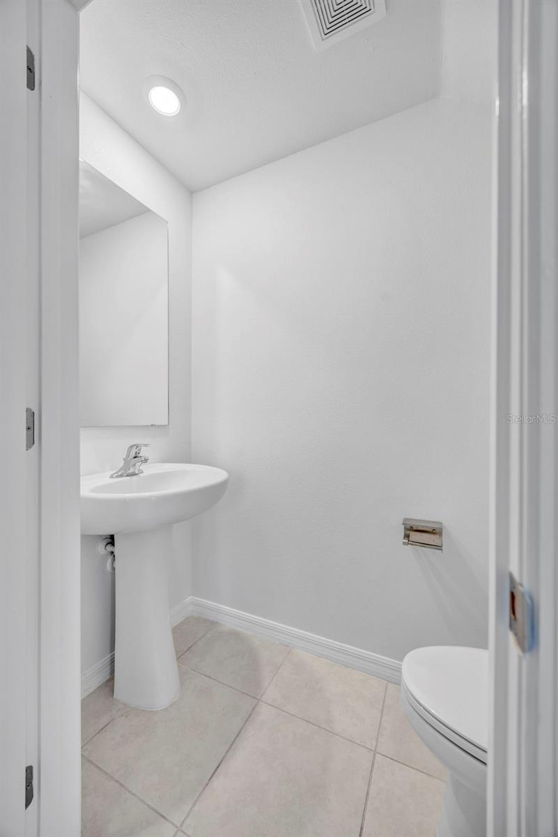 Image 12 of 58 For 2524 Sunray Venus Way