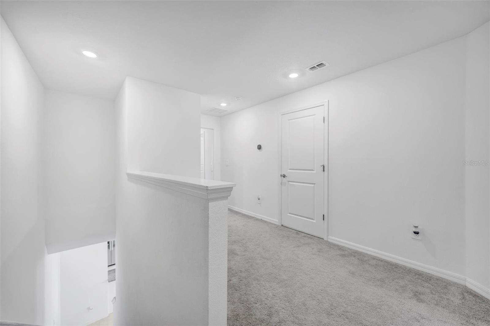 Image 25 of 58 For 2524 Sunray Venus Way