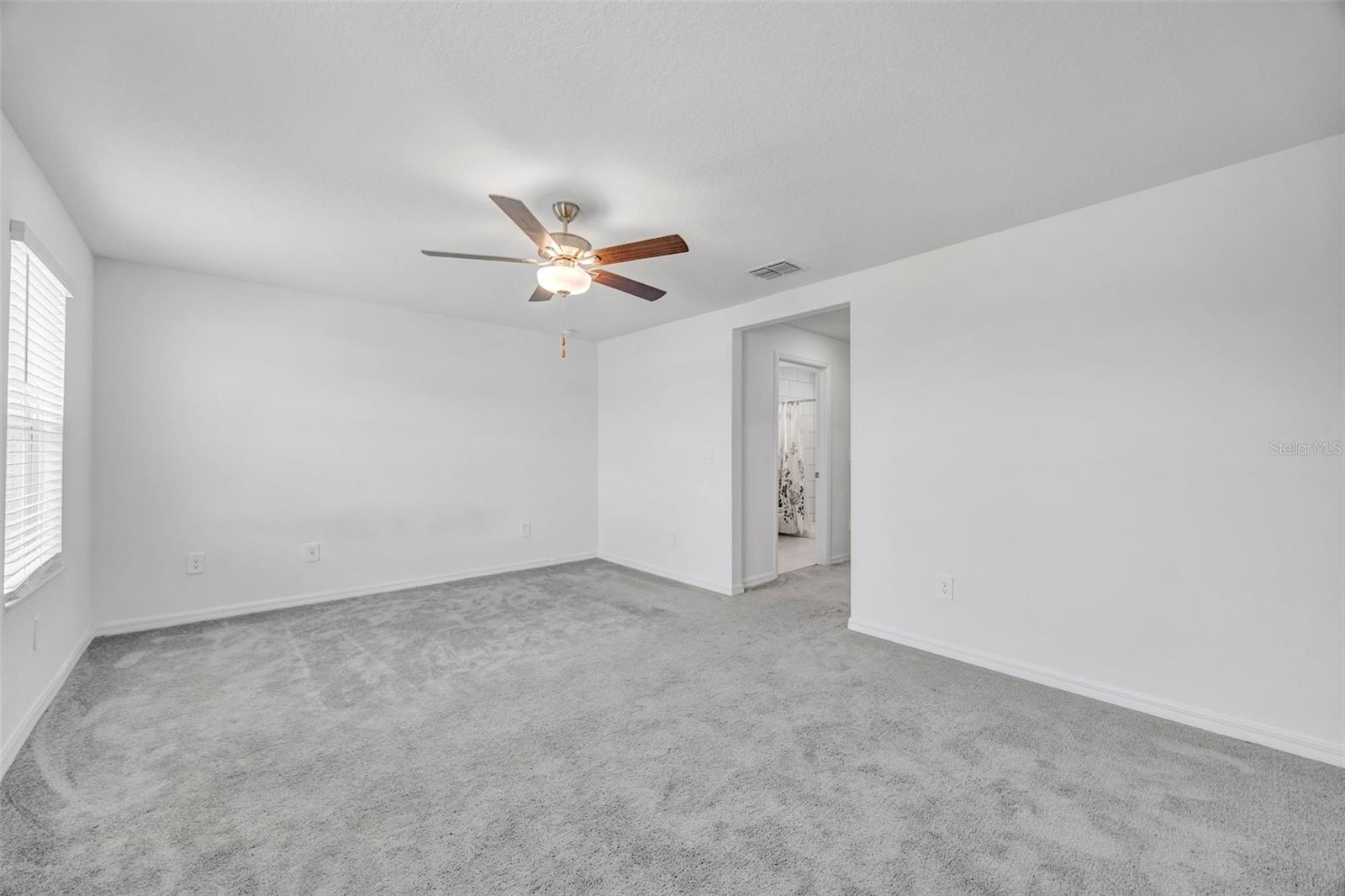 Image 45 of 58 For 2524 Sunray Venus Way