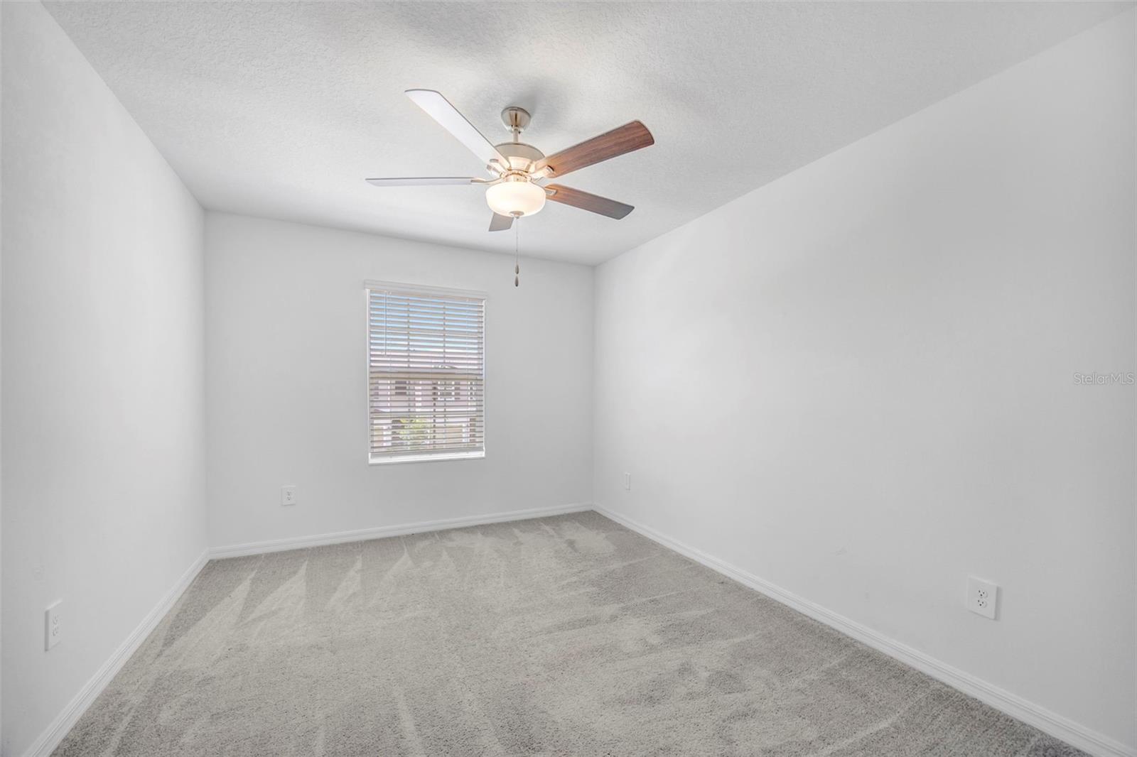 Image 47 of 58 For 2524 Sunray Venus Way