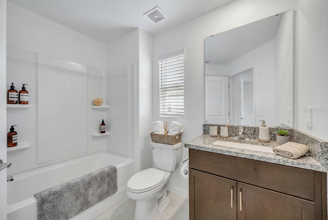 Image 52 of 58 For 2524 Sunray Venus Way