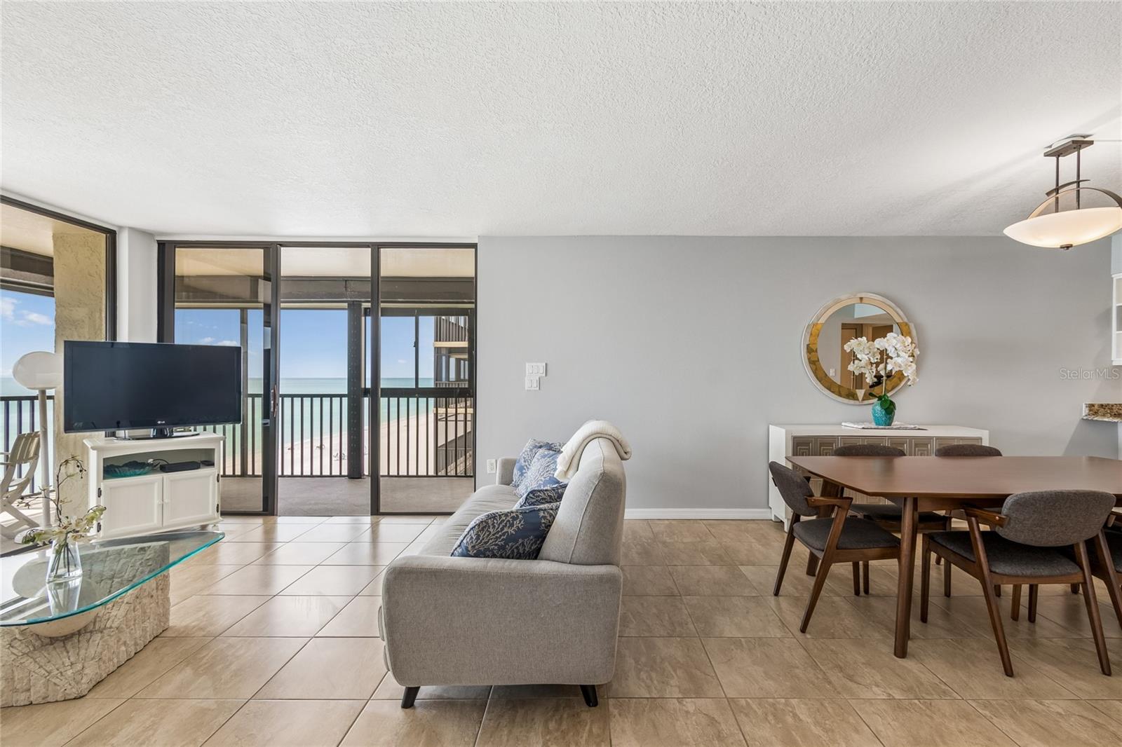 Image 11 of 47 For 15400 Gulf Boulevard 402