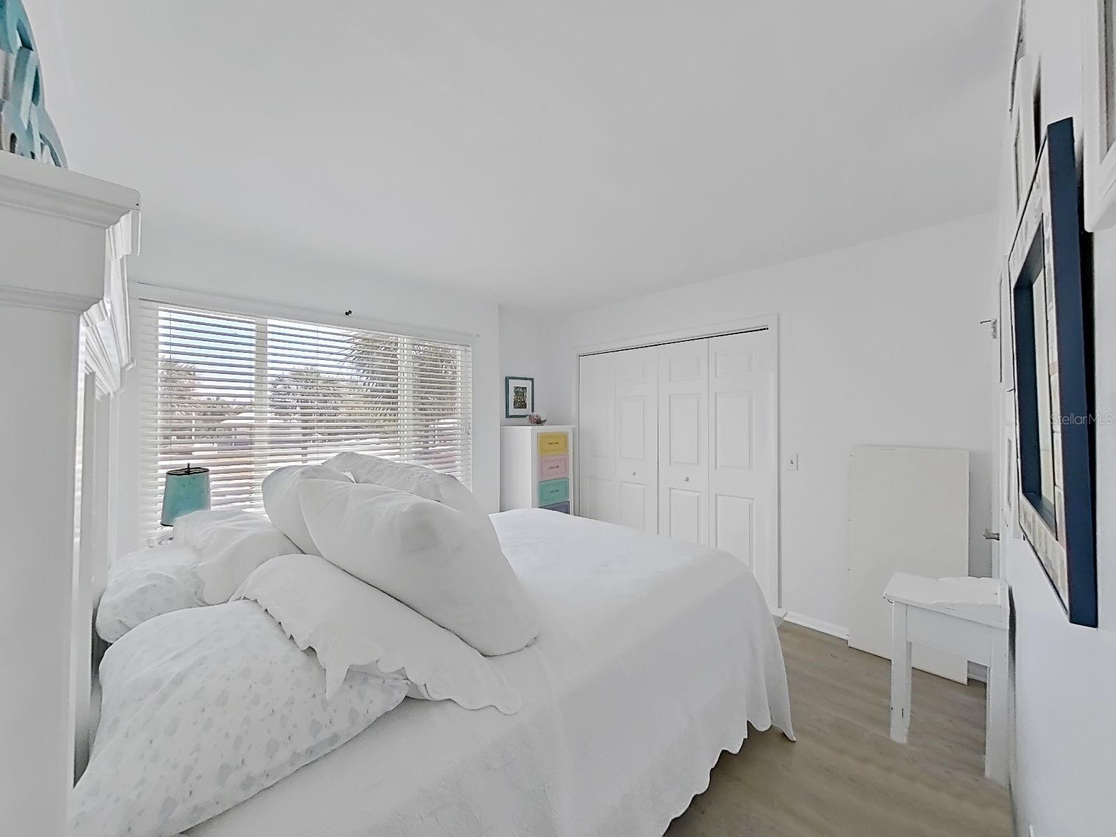 Image 30 of 51 For 19020 Gulf Boulevard 8