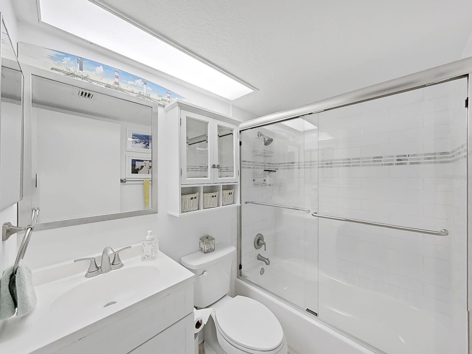 Image 31 of 51 For 19020 Gulf Boulevard 8