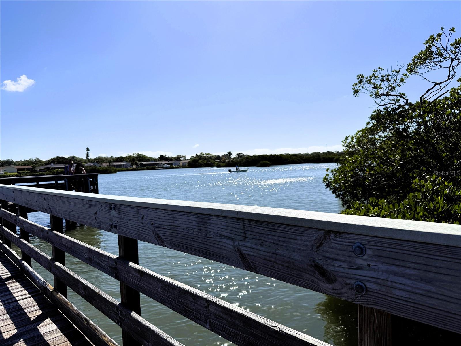 Image 45 of 51 For 19020 Gulf Boulevard 8