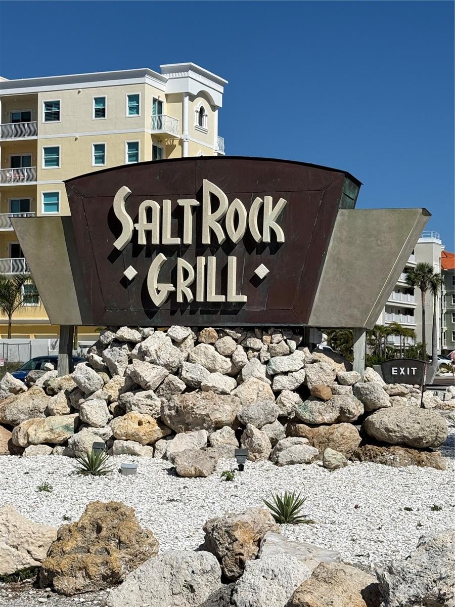 Image 47 of 51 For 19020 Gulf Boulevard 8