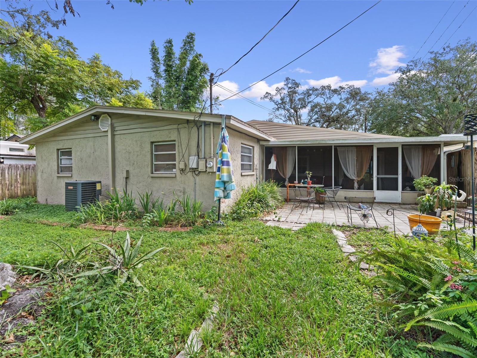 Image 25 of 36 For 12510 Noreast Lake Drive