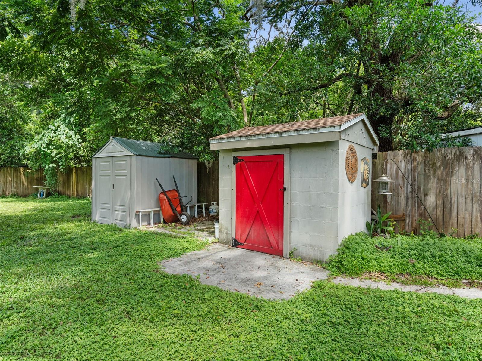 Image 27 of 36 For 12510 Noreast Lake Drive