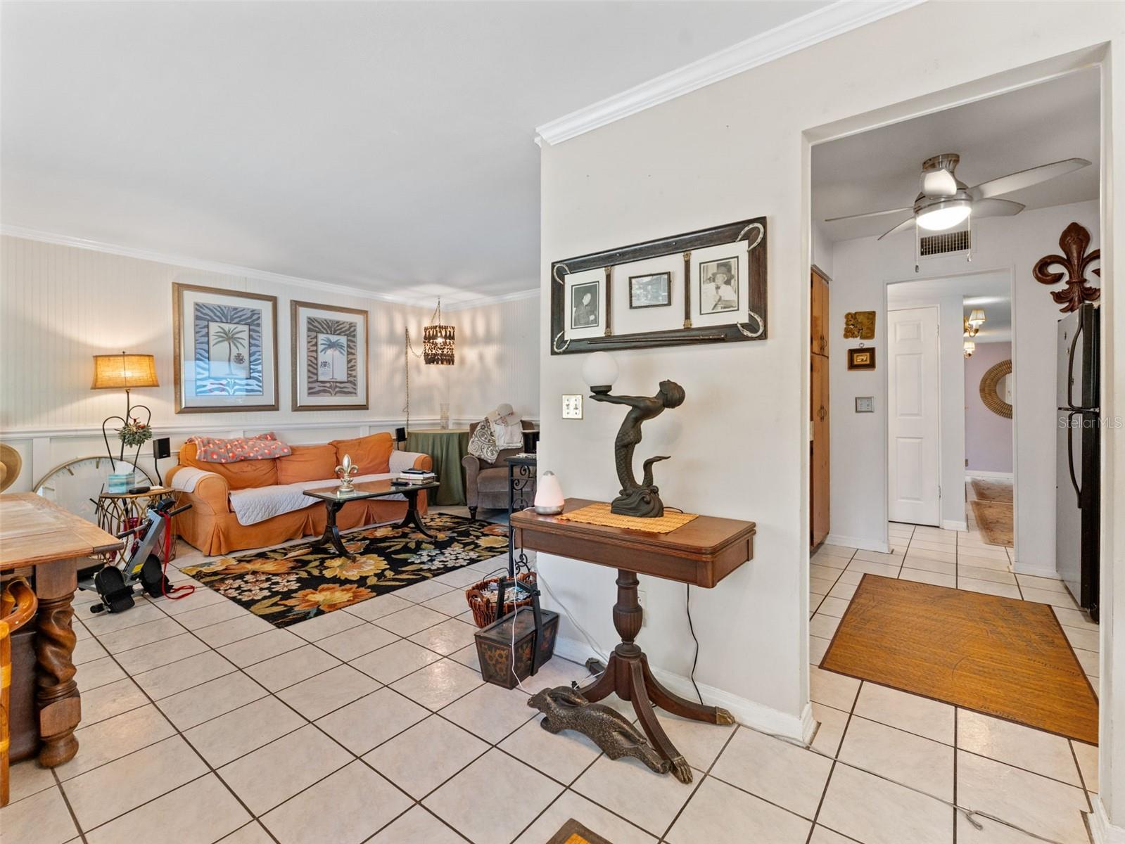 Image 3 of 36 For 12510 Noreast Lake Drive