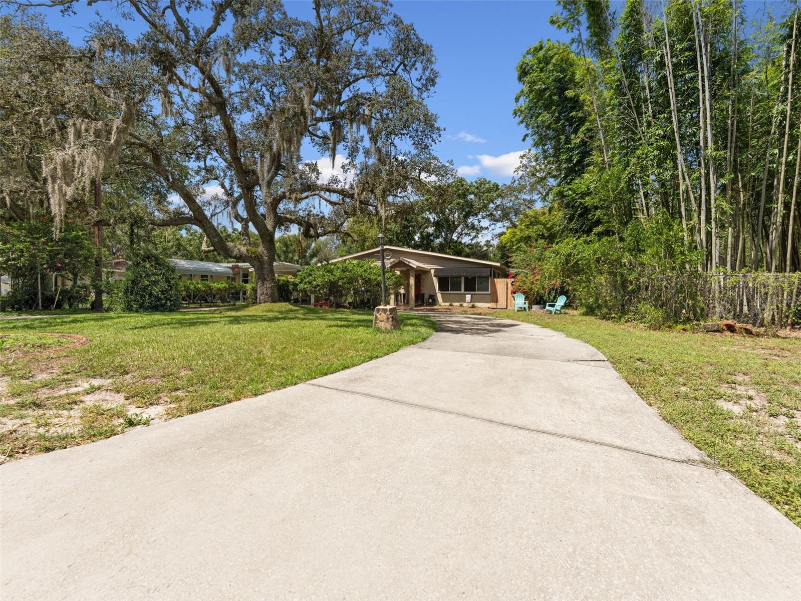 Image 32 of 36 For 12510 Noreast Lake Drive