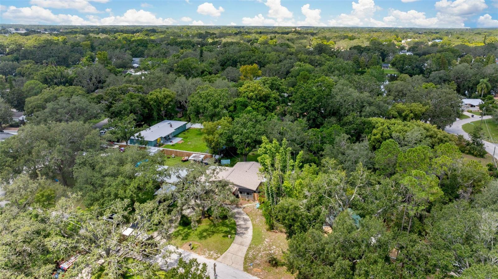 Image 33 of 36 For 12510 Noreast Lake Drive