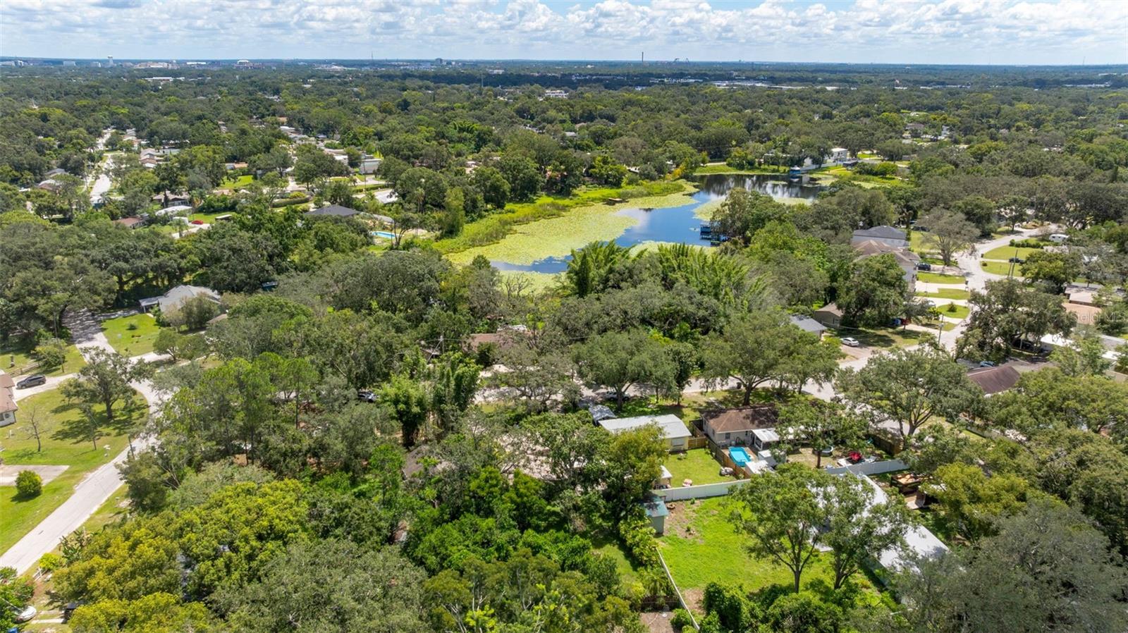 Image 35 of 36 For 12510 Noreast Lake Drive