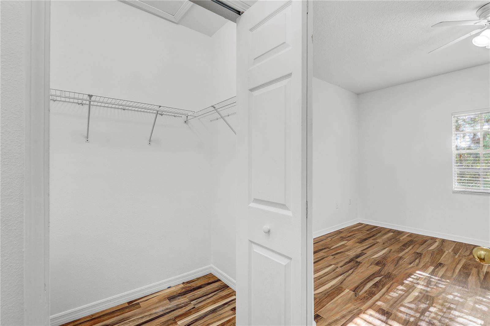 Image 23 of 40 For 6014 Portsdale Place 202