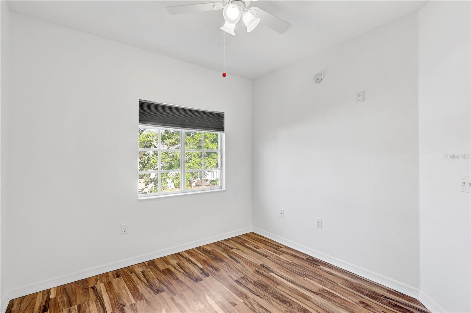 Image 25 of 40 For 6014 Portsdale Place 202