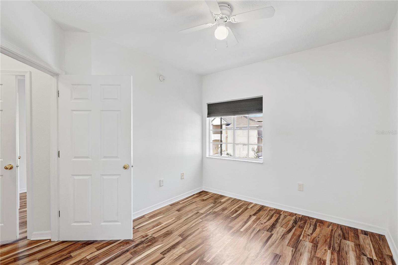 Image 27 of 40 For 6014 Portsdale Place 202