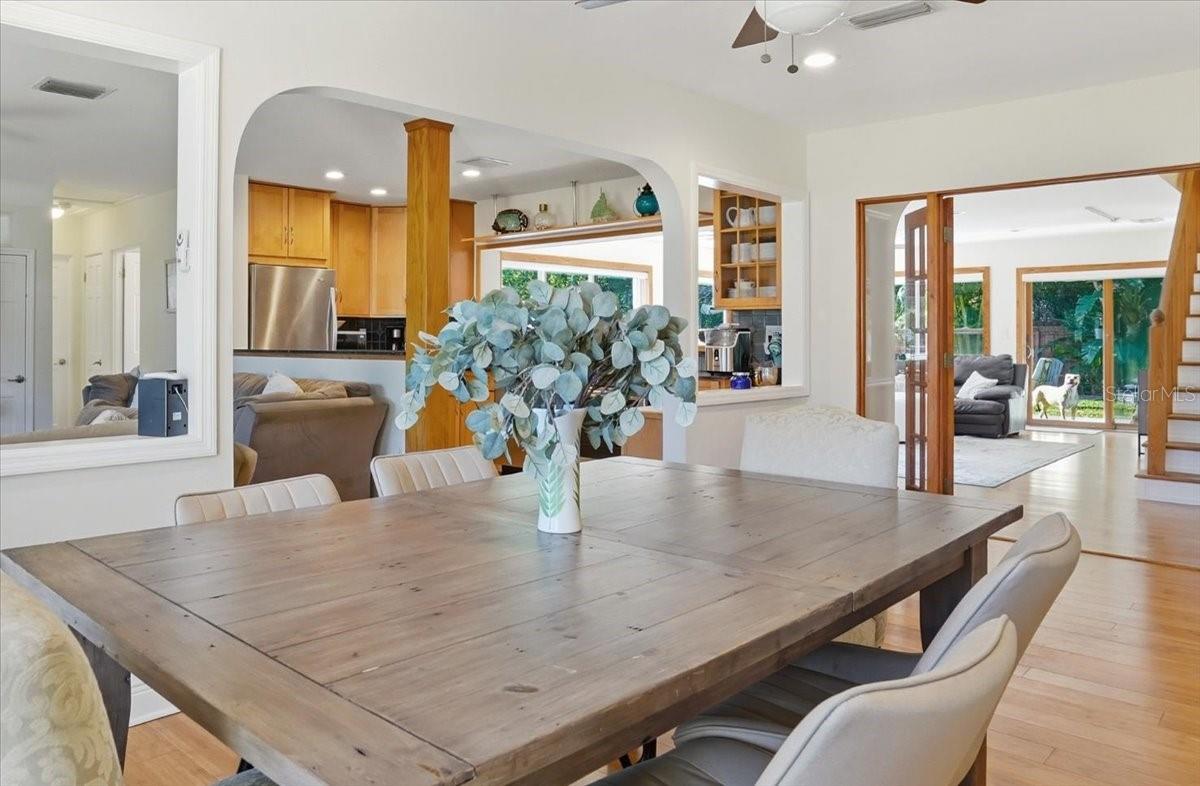 Image 10 of 62 For 700 66th Avenue S