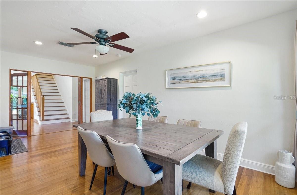 Image 14 of 62 For 700 66th Avenue S