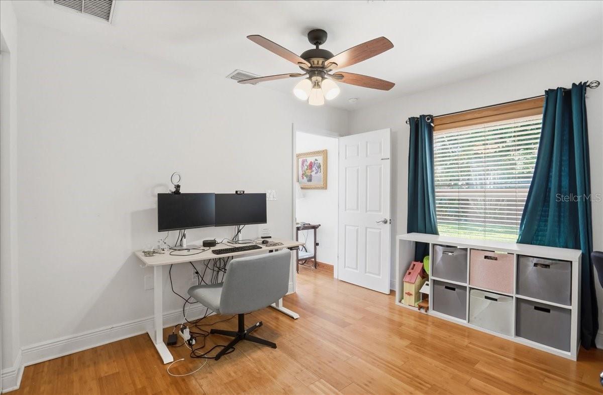 Image 26 of 62 For 700 66th Avenue S