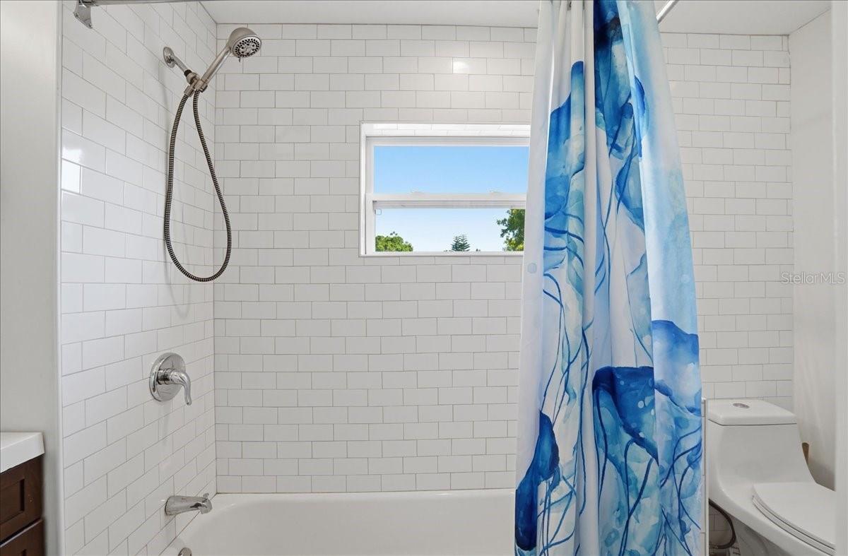 Image 33 of 62 For 700 66th Avenue S