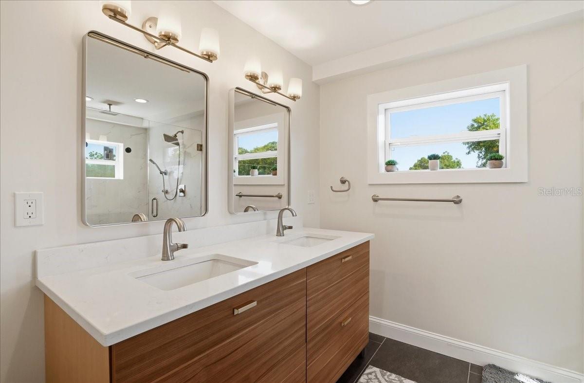 Image 39 of 62 For 700 66th Avenue S