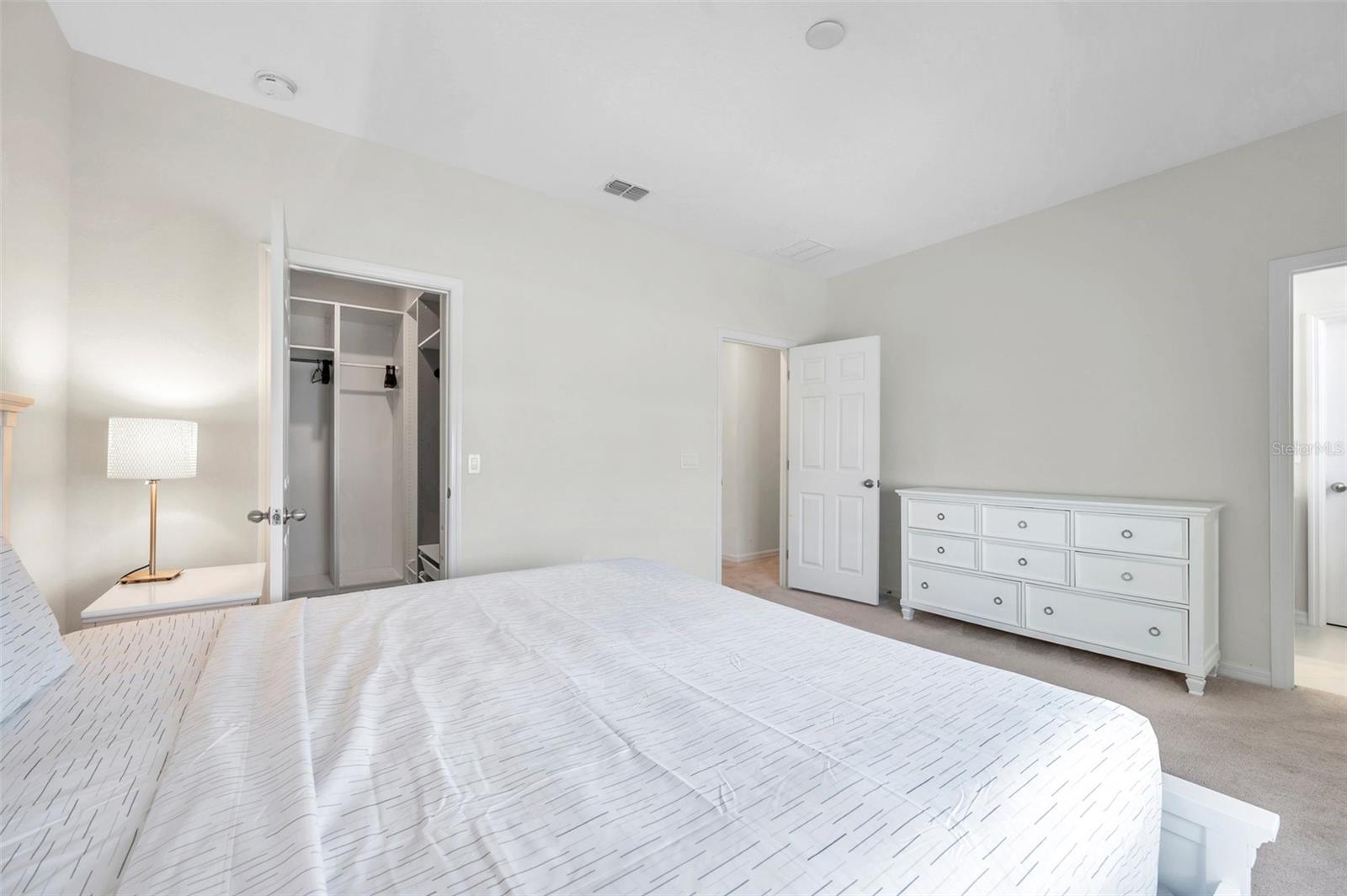 Image 31 of 55 For 4966 Avalon Park Boulevard