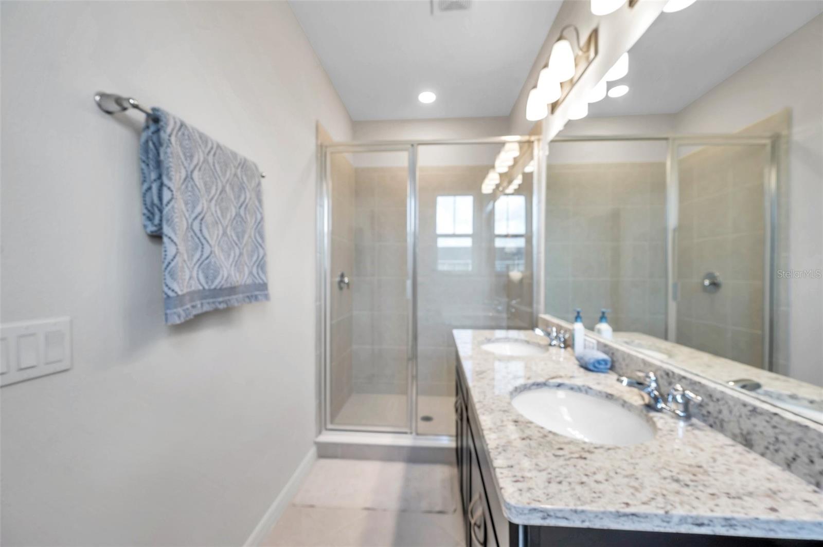 Image 38 of 55 For 4966 Avalon Park Boulevard