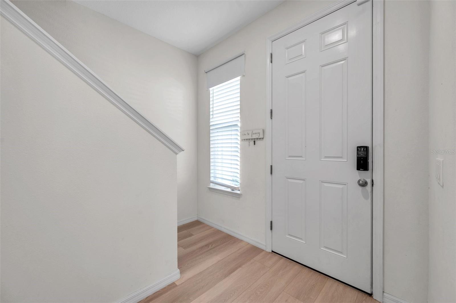 Image 9 of 55 For 4966 Avalon Park Boulevard