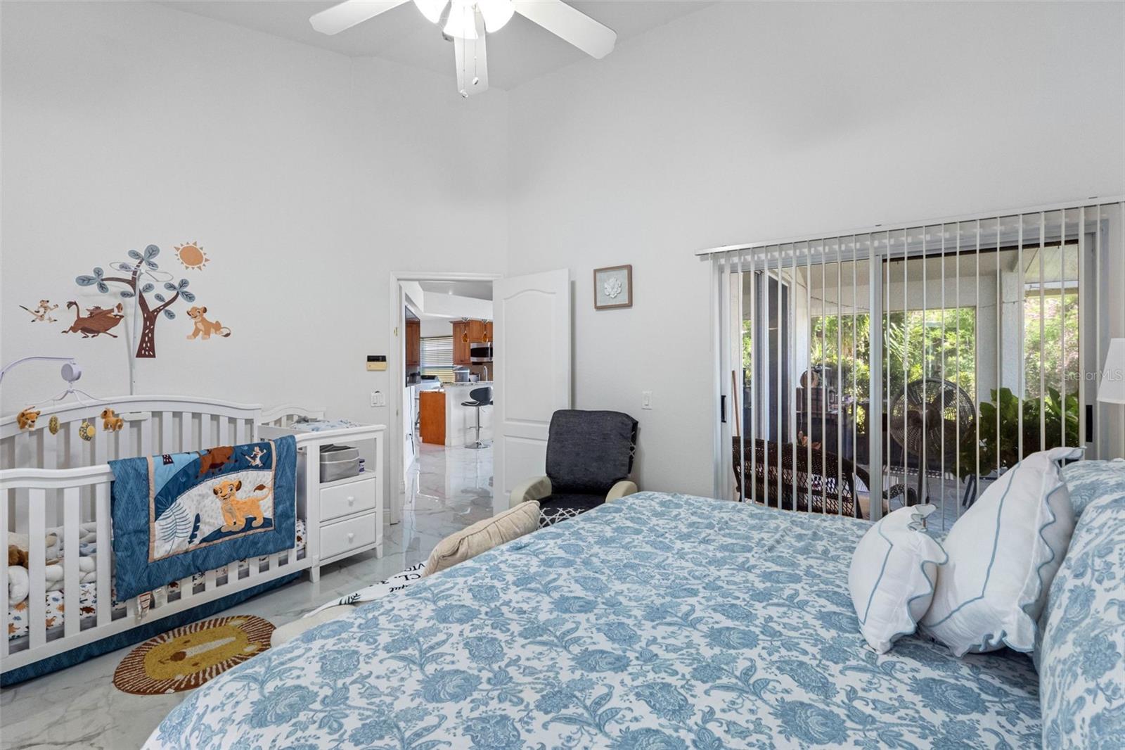 Image 19 of 32 For 3137 Castle Rock Circle