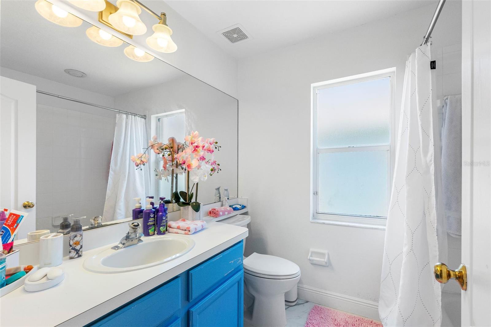 Image 22 of 32 For 3137 Castle Rock Circle