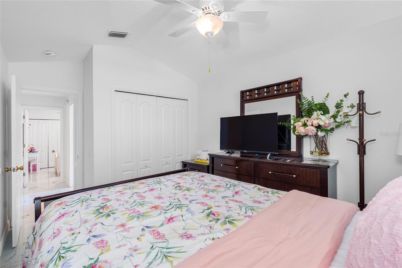 Image 26 of 32 For 3137 Castle Rock Circle