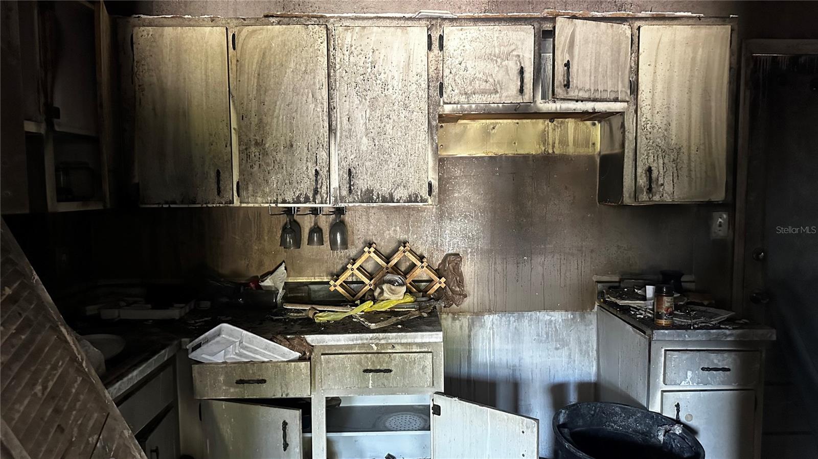 Image 6 of 10 For 2401 17th Avenue S