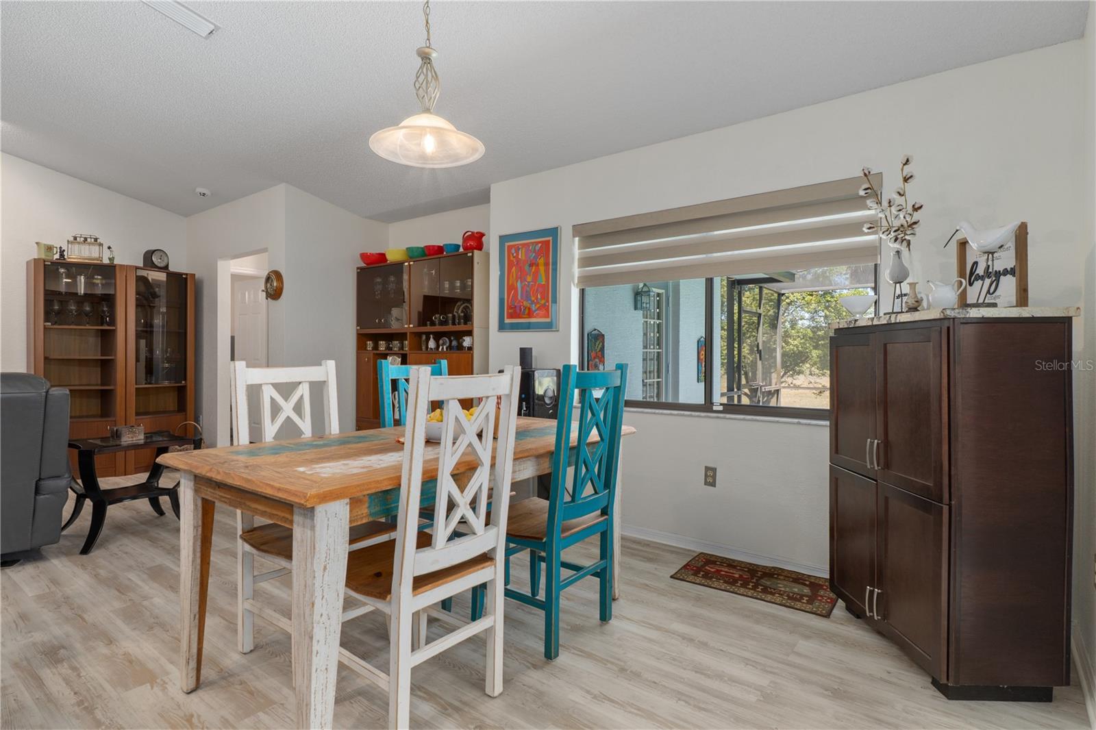 Listing photo id 12 for 18652 Autumn Lake Boulevard