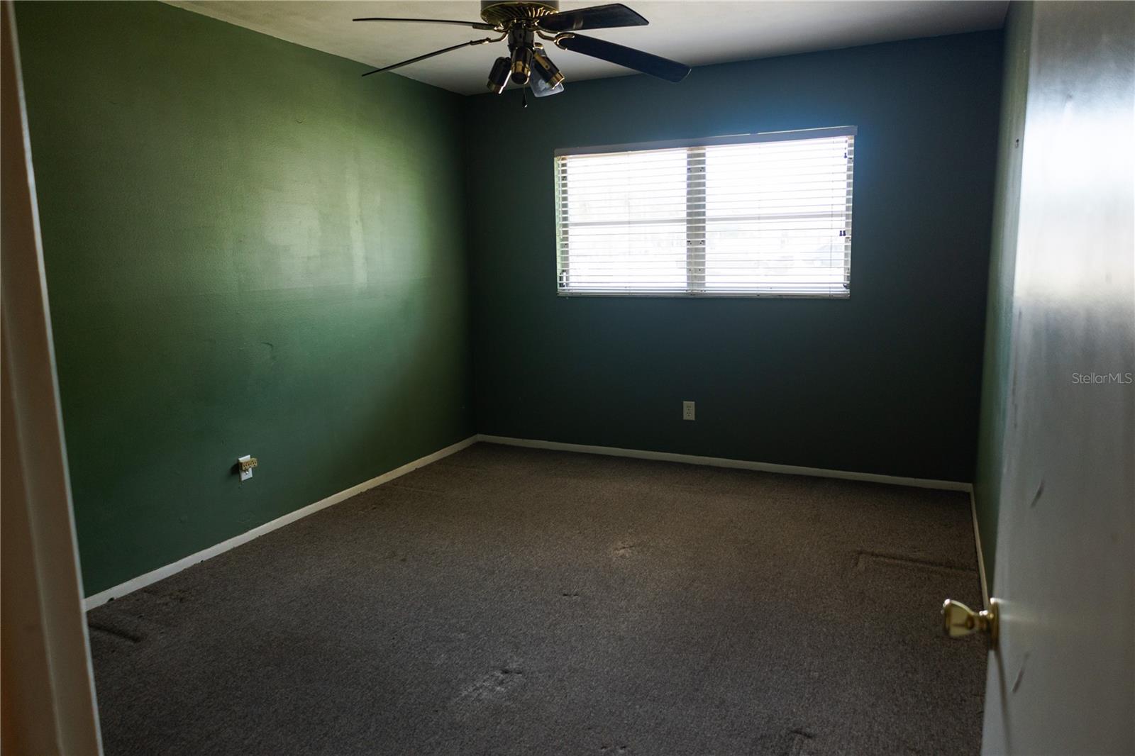 Image 3 of 15 For 6645 1st Avenue N 103