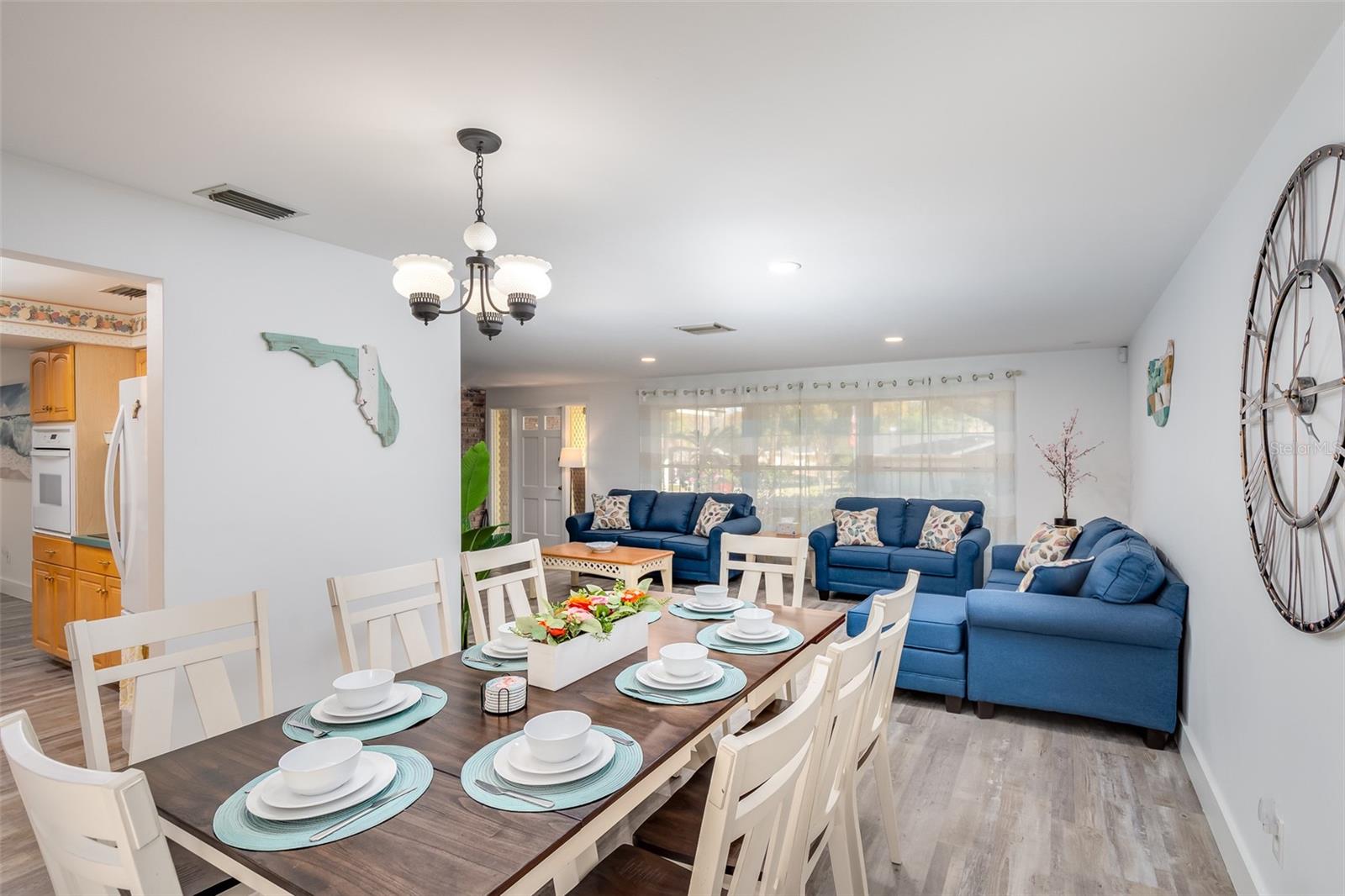 Image 5 of 31 For 510 Anna Avenue