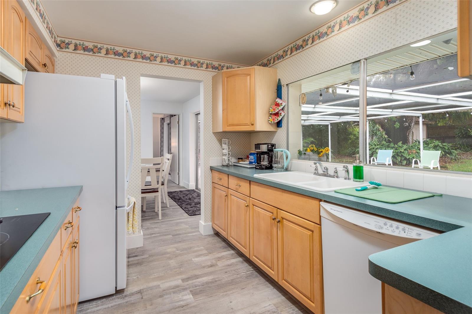 Image 8 of 31 For 510 Anna Avenue