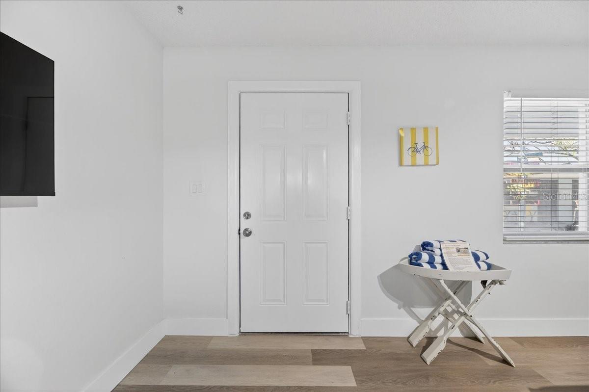 Image 38 of 84 For 523 72nd Avenue