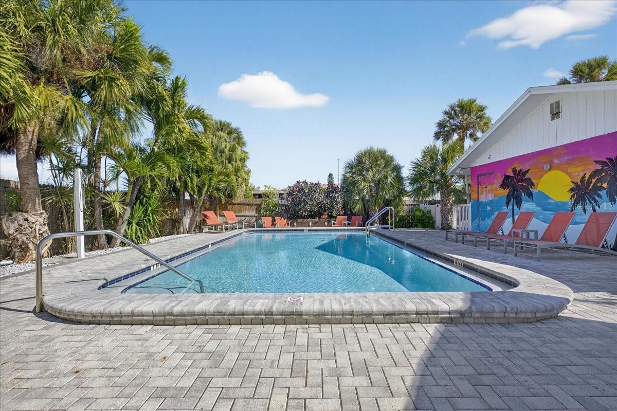 Image 4 of 84 For 523 72nd Avenue