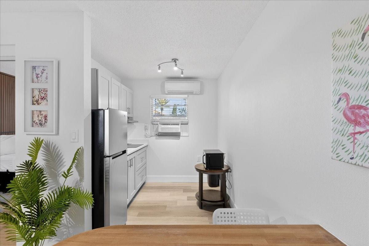 Image 46 of 84 For 523 72nd Avenue