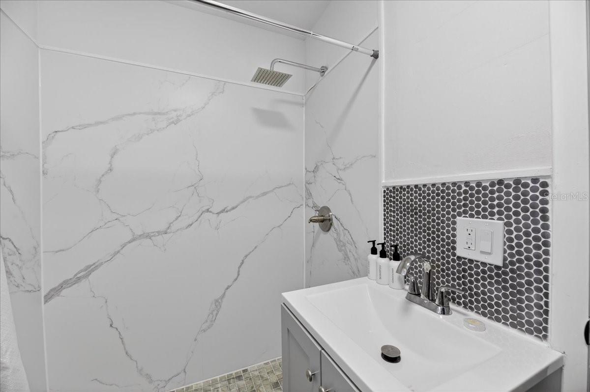 Image 52 of 84 For 523 72nd Avenue